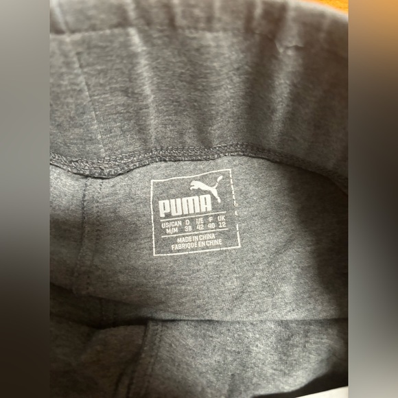 PUMA Gray yoga pants with braided leg - Picture 4 of 5